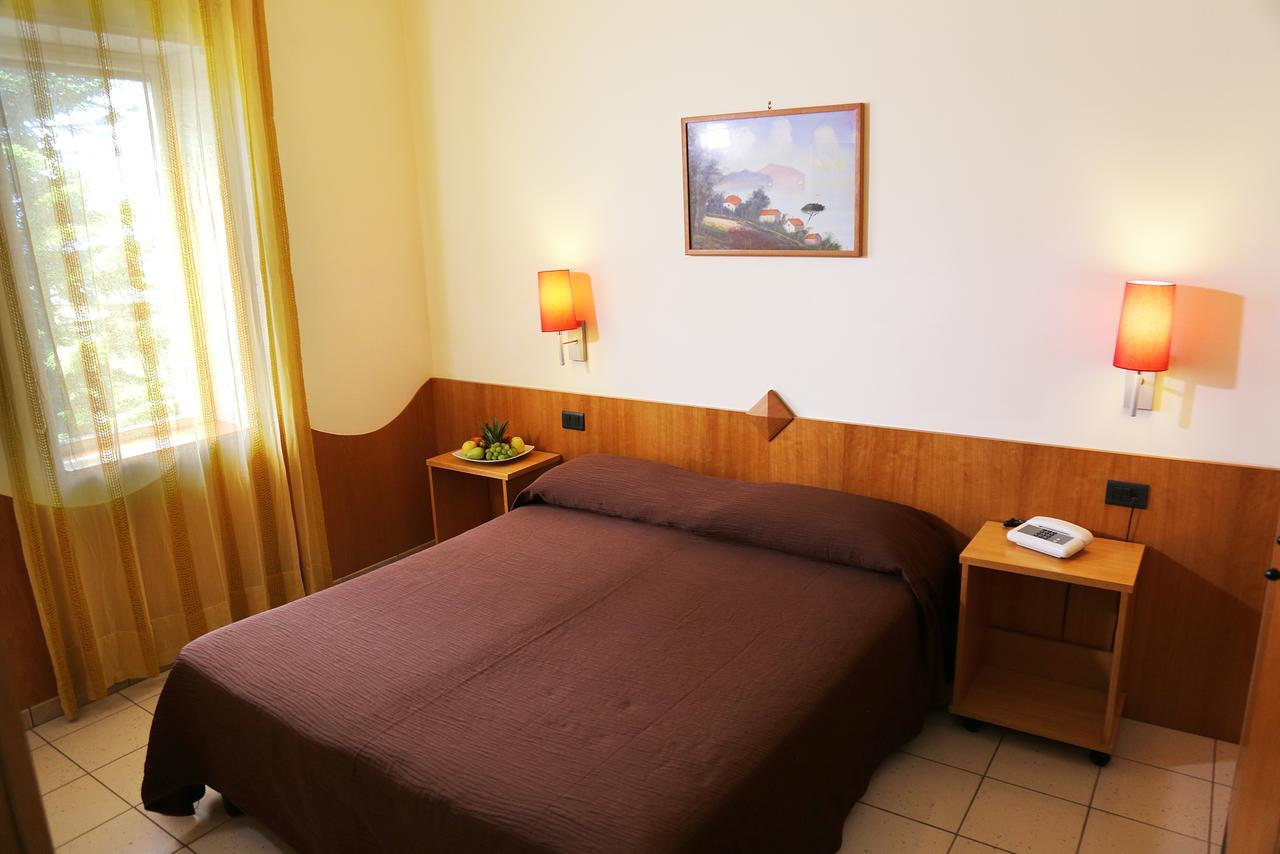 Hotel Meranda Camigliatello Silano Buitenkant foto