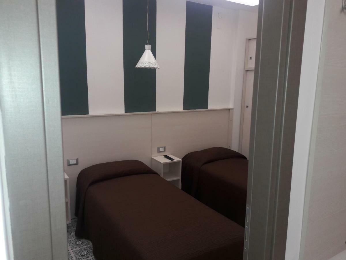 Hotel Meranda Camigliatello Silano Buitenkant foto